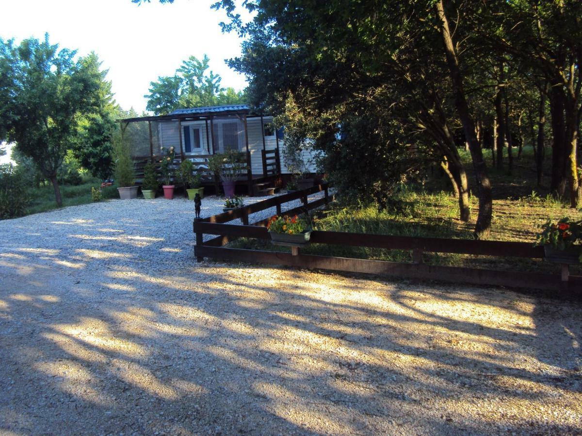 B&B La Douloire Pernes-les-Fontaines Exteriér fotografie