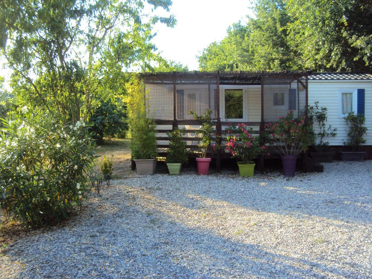 B&B La Douloire Pernes-les-Fontaines Exteriér fotografie